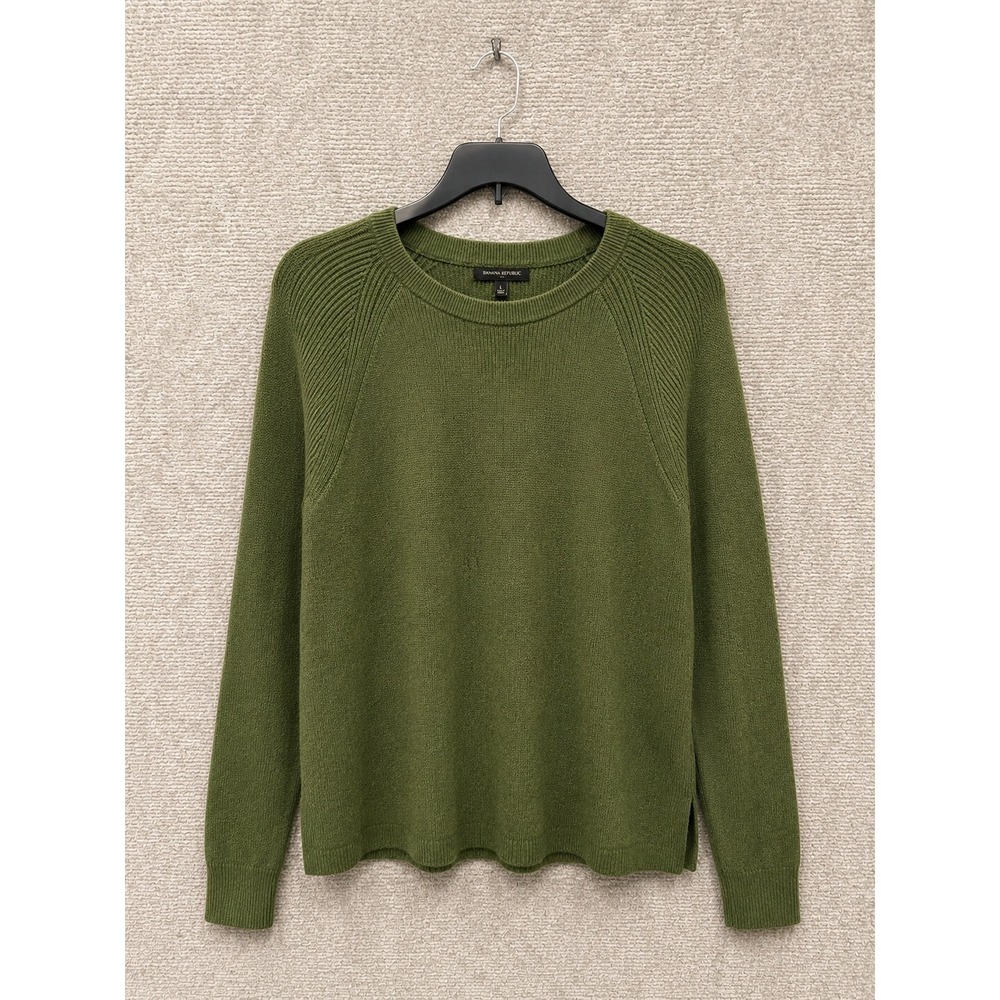Banana Republic Womens Sweater Large Olive Green Ribbed Raglan Crew Neck 388581